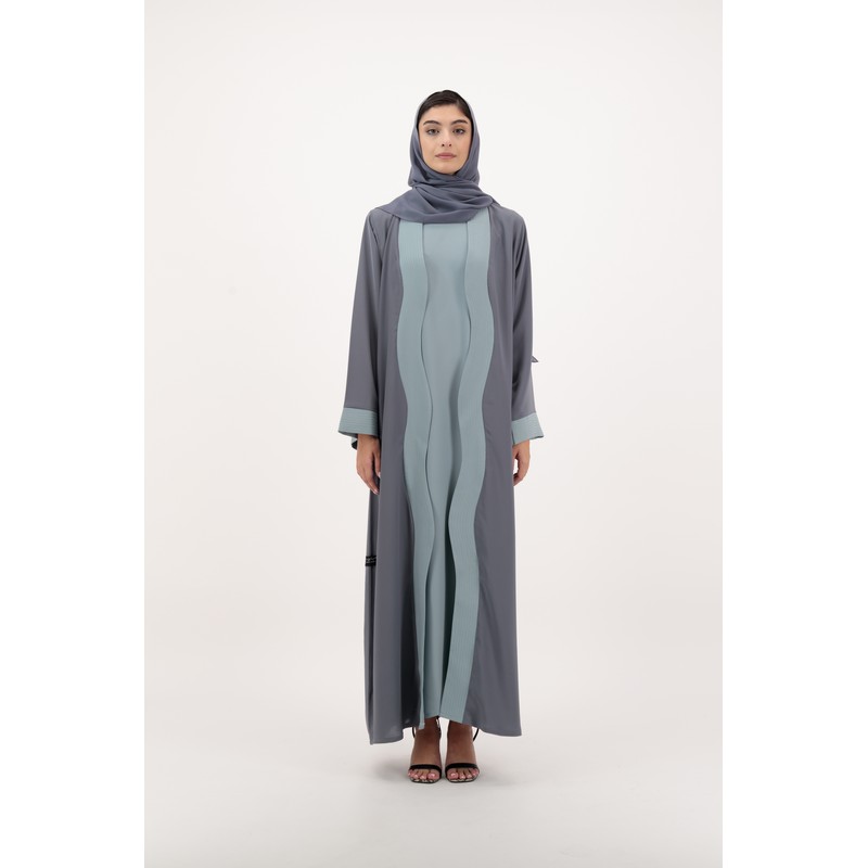 Wave patterned abaya