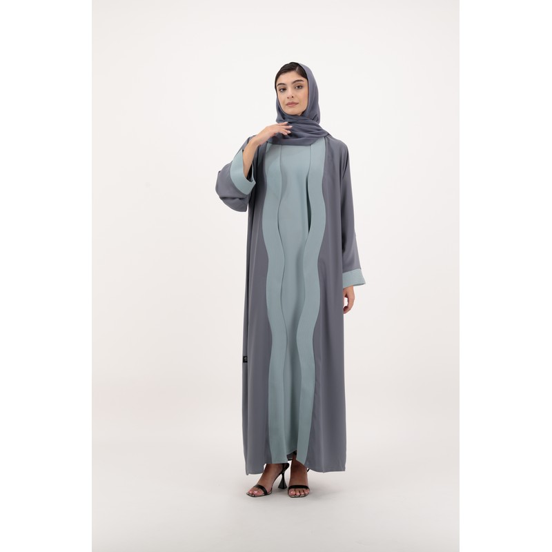 Wave patterned abaya