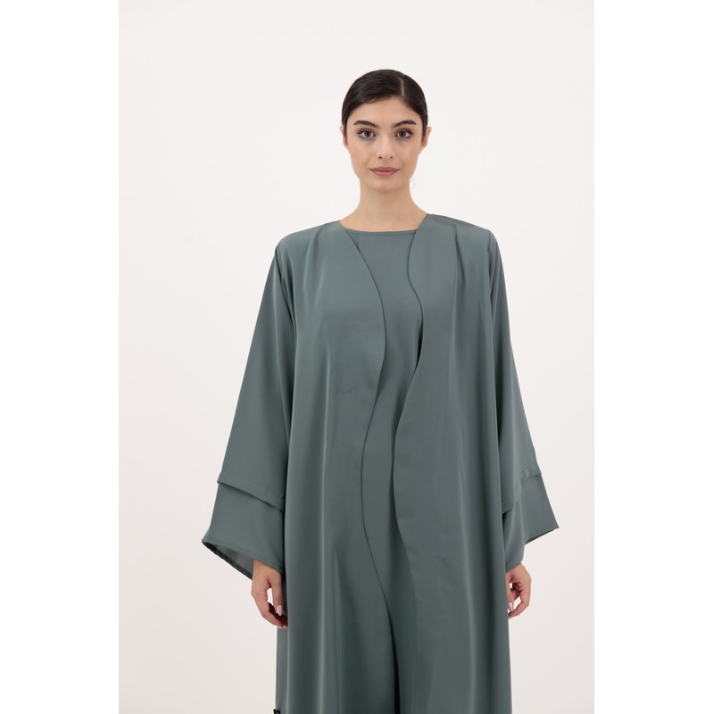 Wave patterned abaya