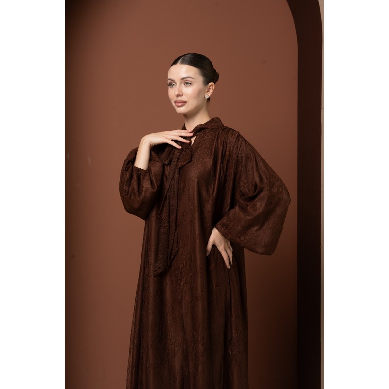 Dentelle marron fonce