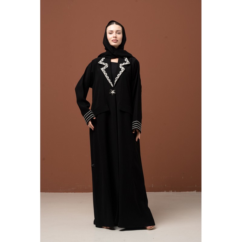 Black collar embellished abaya